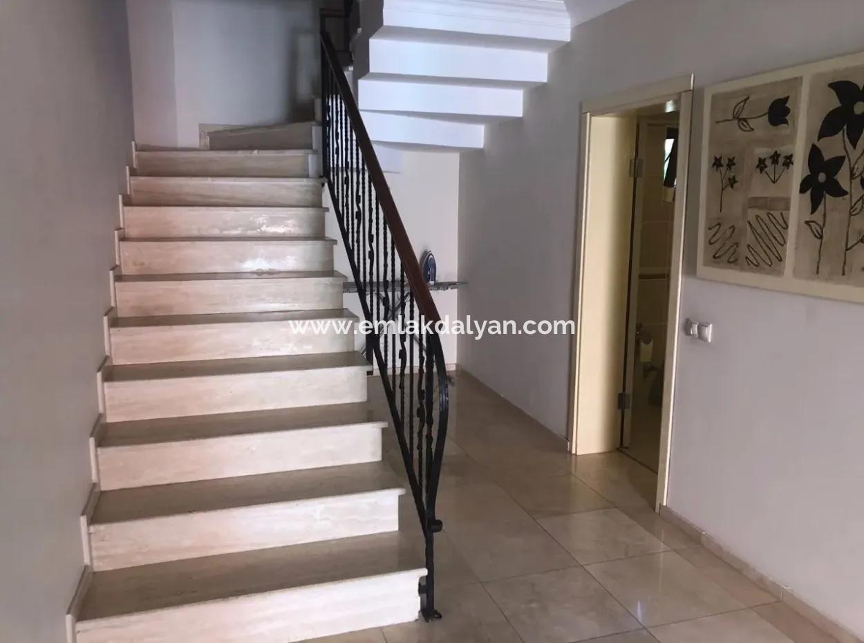 Dalyan Satılık Villa Dalyan Merkezde Lüks 3+1 Satılık Villa