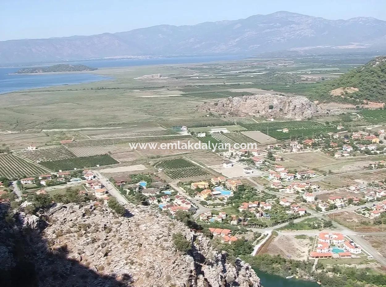 Dalyan Satılık Arsa Dalyan Gülpınarda 751M2 %15+30 İmar Satılık Arsa