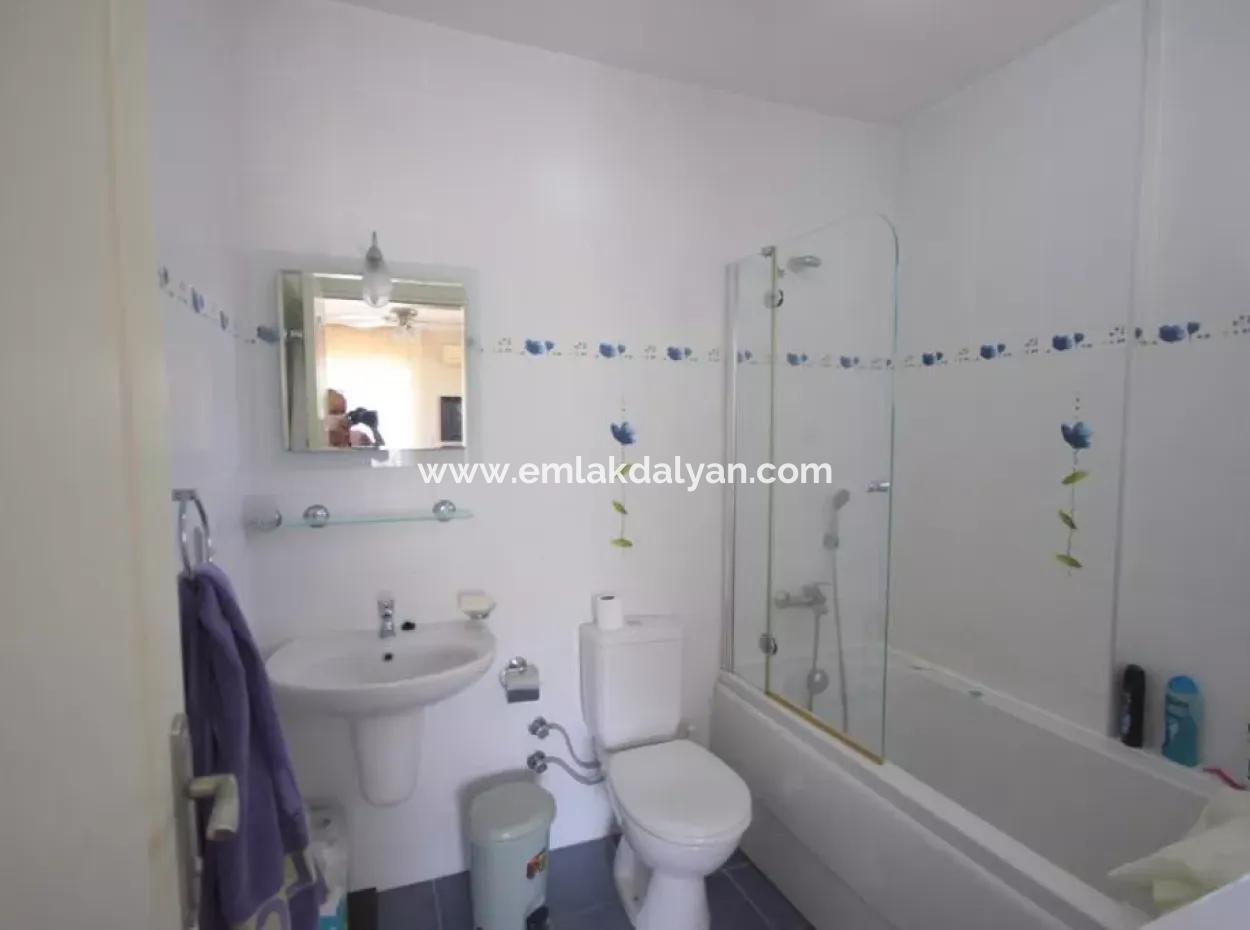 Dalyan Satılık Villa Gülpınar 540M2 Arsa İçerisnide Satılık 5+1 Villa