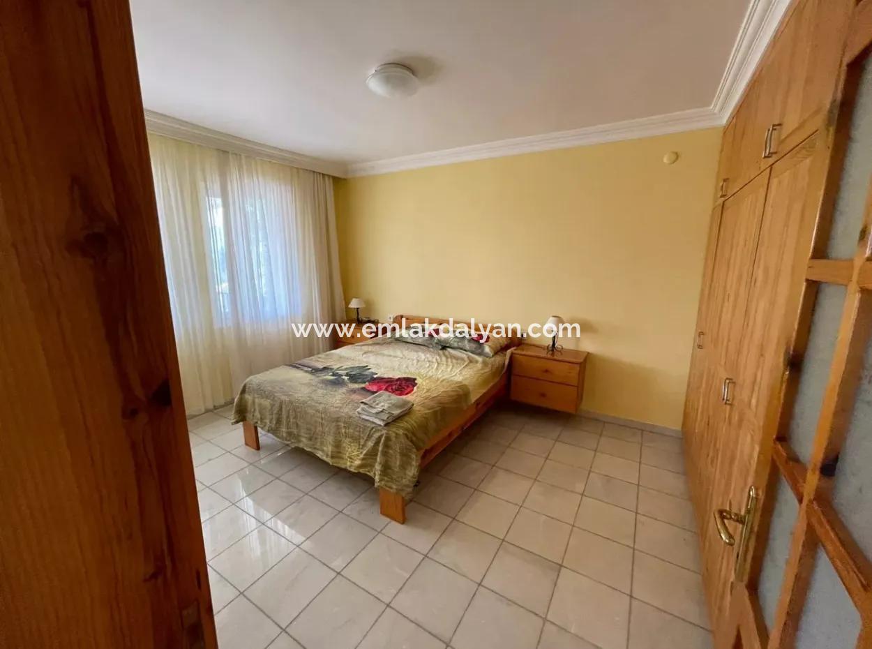 Çandır''da 5+2 Satılık Villa