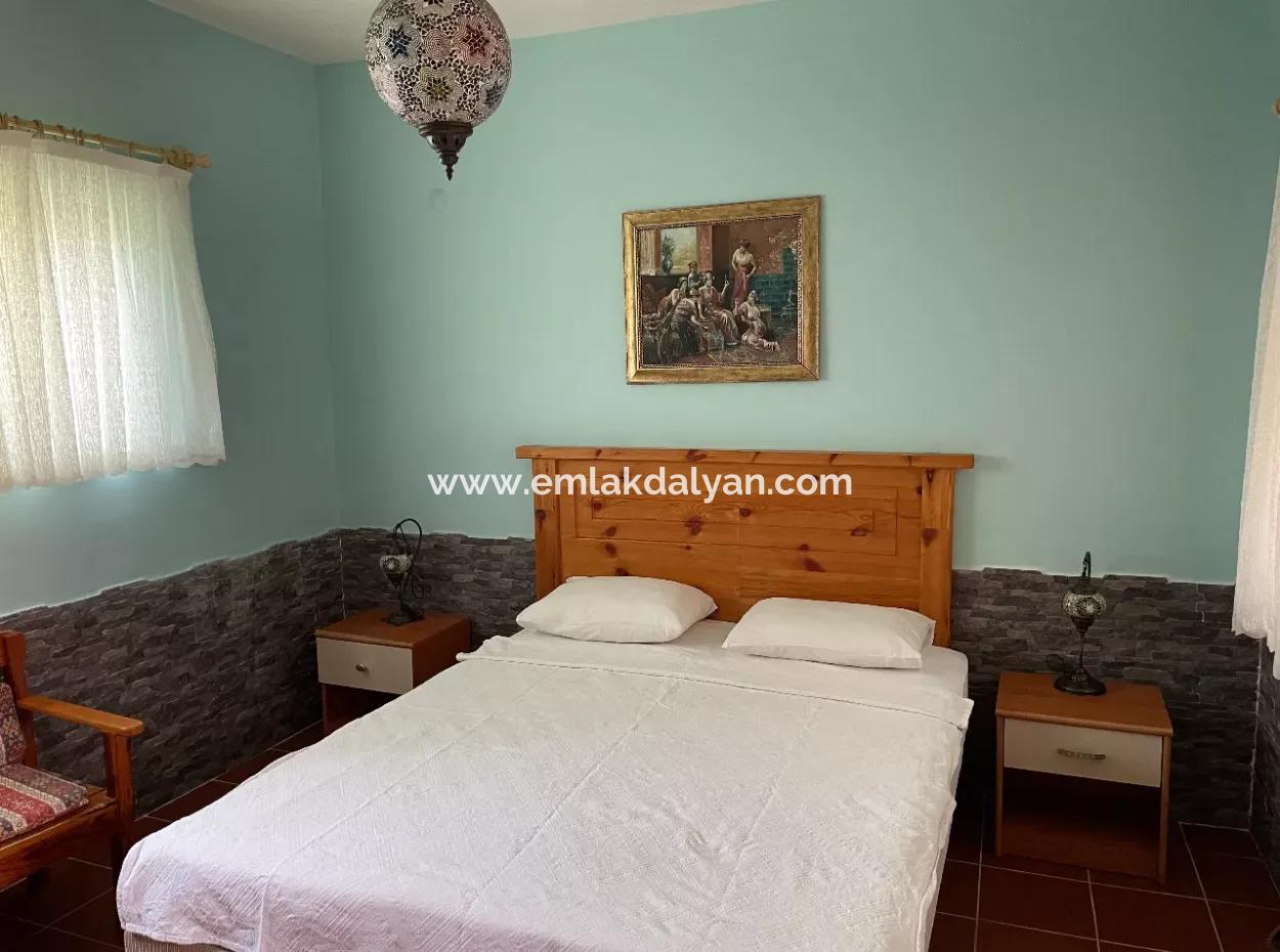 Dalyanda 7,500 M2 Arsa İçinde 19 Odalı Satılık Otel