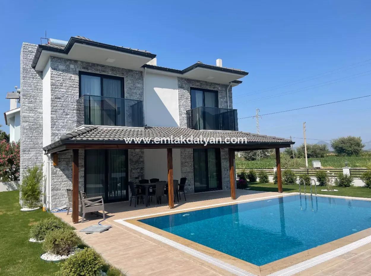 Dalyan'da 4+1 Satılık Villa