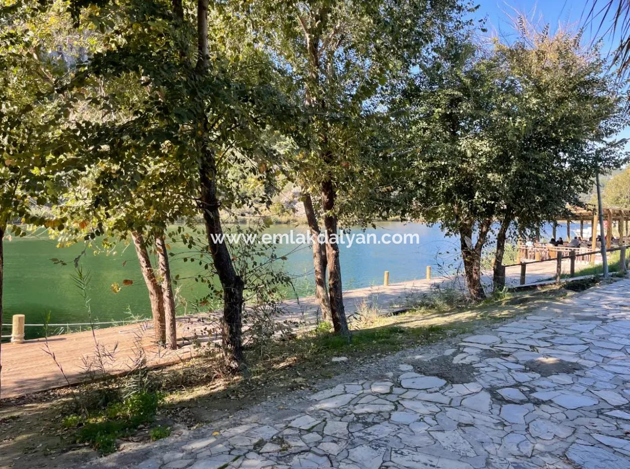 Dalyan Gülpınar'da 75M2 Kanala Sıfır Satılık Dubleks Apart