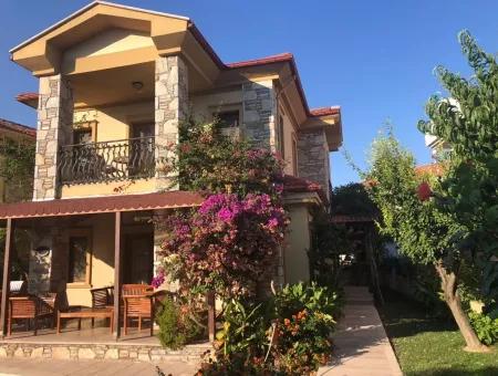 Dalyan Satılık Villa Dalyan Merkezde Lüks 3+1 Satılık Villa