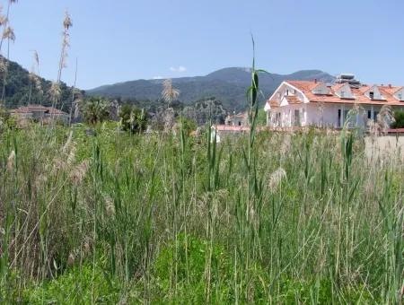 Dalyan Satılık Arsa Dalyan Gülpınarda 751M2 %15+30 İmar Satılık Arsa