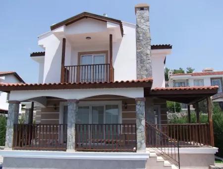 Seydikemerde Satılık Villa Sahilceylan Satılık Villa Doğa Ve Orman Manzaralı Satılık Villa