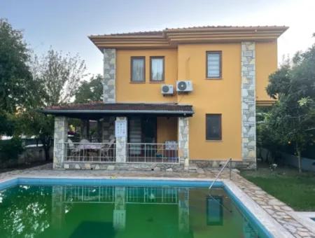 Dalyan Gülpınar 500M2 Arsa İçinde Köşebaşı Satılık 3+1 Villa