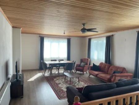 Eskiköyde 7120M2 Arsa İçinde Satılık Villa