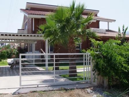 Dalyan Satılık Villa Dalyan Lüks Ahşap Villa 5+1 Dalyan Köşebaşı Satılık Villa