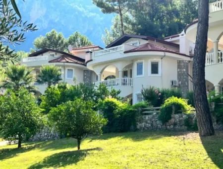 Dalaman Akkaya Satılık 4+1 Villa